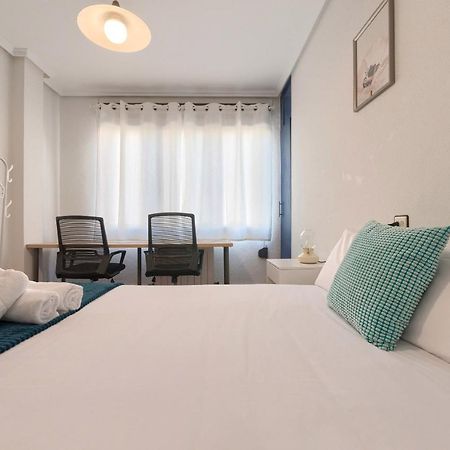 Vivienda Turistica Junto Al Ayuntamiento Apartment Bilbao Bagian luar foto