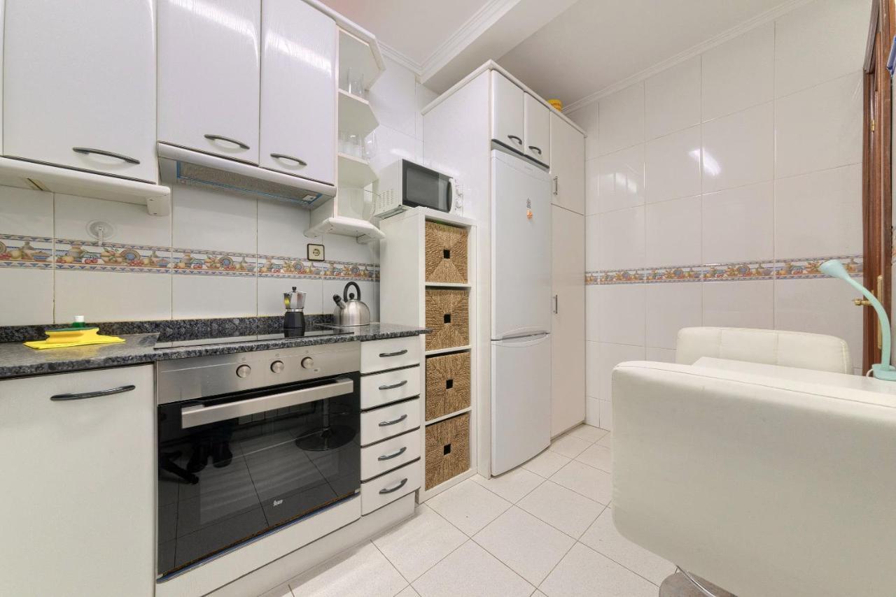 Vivienda Turistica Junto Al Ayuntamiento Apartment Bilbao Bagian luar foto
