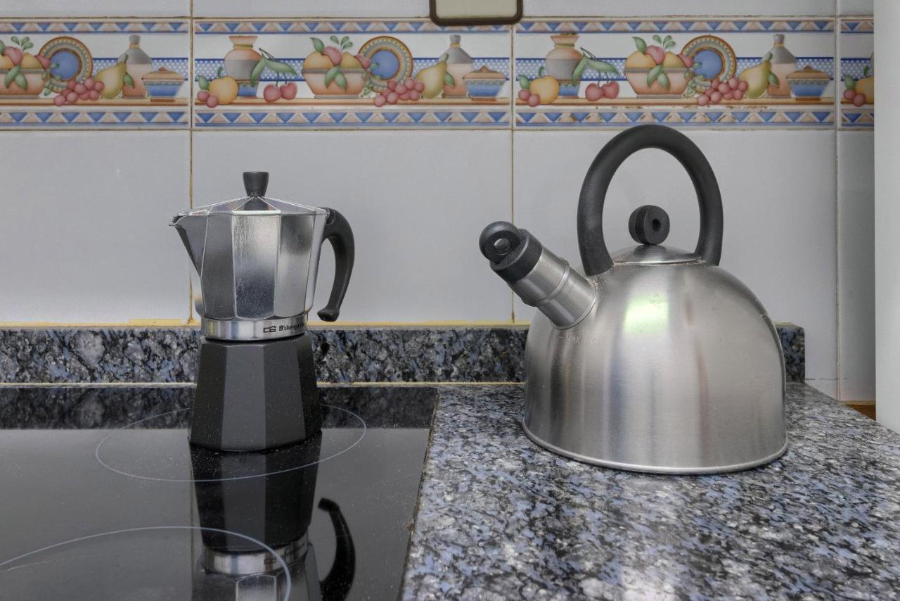 Vivienda Turistica Junto Al Ayuntamiento Apartment Bilbao Bagian luar foto