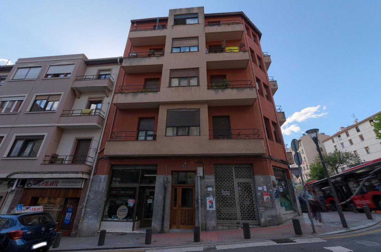 Vivienda Turistica Junto Al Ayuntamiento Apartment Bilbao Bagian luar foto